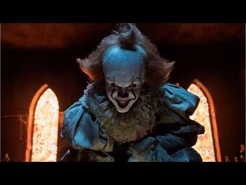 VIDEO : Bill Skarsgard Drove As Pennywise To Audition