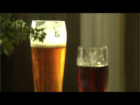 VIDEO : Holiday Punch Is A Great Way To Punch Up A Party!