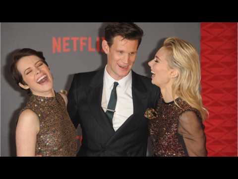 VIDEO : 'The Crown' Star Matt Smith Talks Season 2 And Infidelity