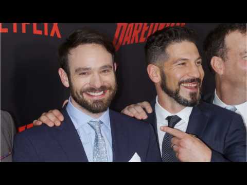 VIDEO : 'Daredevil's Charlie Cox Kicked In The Ribs During Filming