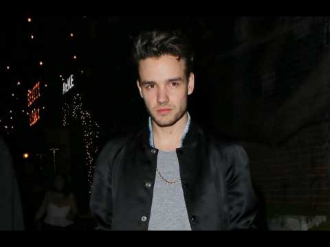 VIDEO : Liam Payne finds being away hard