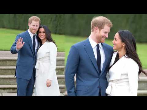 VIDEO : Prince Harry and Meghan Markle Are Engaged