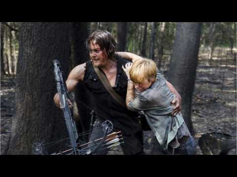 VIDEO : Walking Dead Midseason Finale Hits New Low