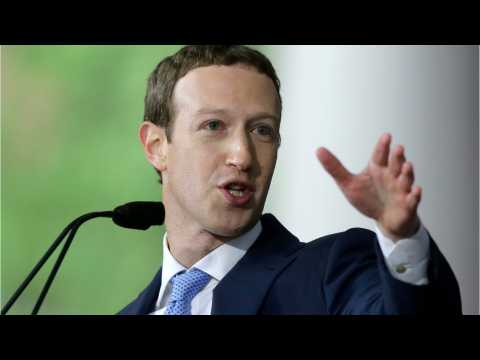 VIDEO : Bill Gates And Mark Zuckerberg Suggest We Read These Books