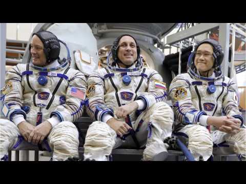 VIDEO : Astronauts Will Watch 'Star Wars' In Space!