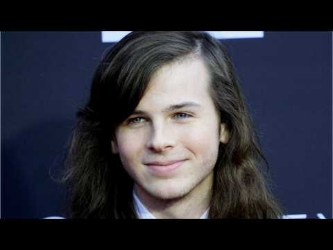 VIDEO : 'The Walking Dead's Chandler Riggs Gets New Haircut
