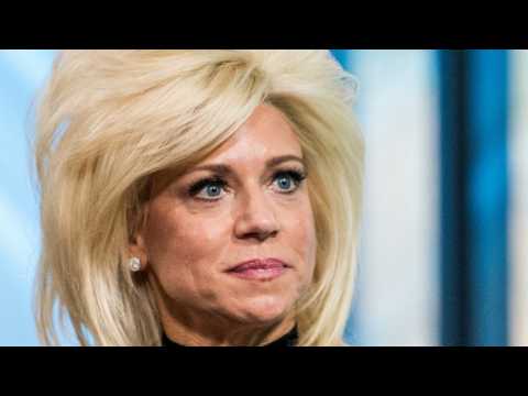 VIDEO : Celebrity Lonelyhearts Of 2017