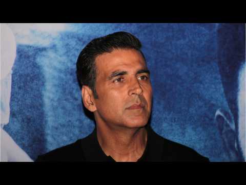 VIDEO : Bollywood Superstar Akshay Kumar Will Star In Movie About Period Pads