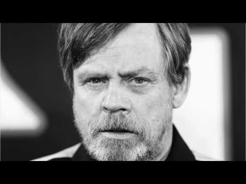 VIDEO : Star Wars Fans Want Last Jedi Cut From Canon