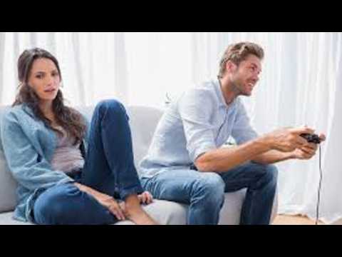 VIDEO : Advice on Competing With Video Games For Your Partners Time