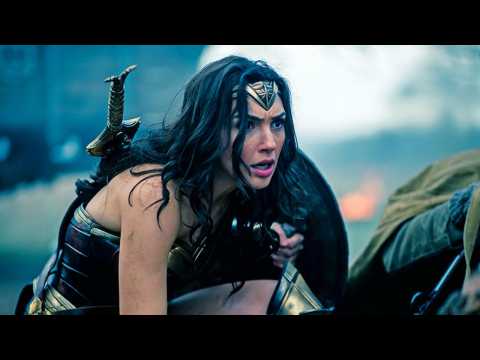 VIDEO : Gal Gadot Makes Wonder Woman Ultimatum