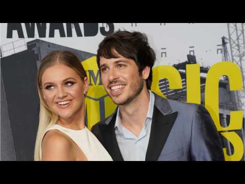 VIDEO : Kelsea Ballerini & Morgan Evans Got Married!
