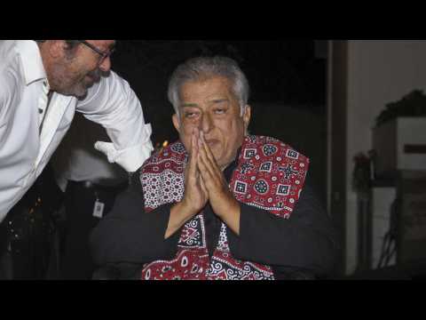 VIDEO : Bollywood Idol Shashi Kapoor Dies at 79