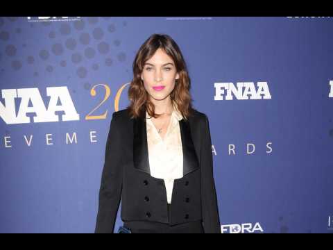 VIDEO : Alexa Chung was snubbed by Emma Stone