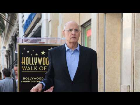 VIDEO : Transparent May Cut Jeffrey Tambor