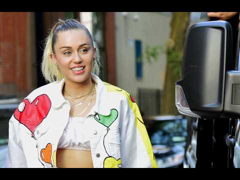 VIDEO : Miley Cyrus not a fan of her own songs