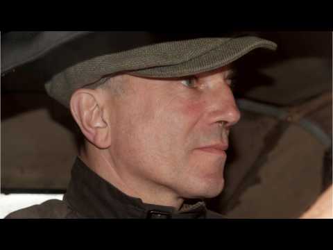 VIDEO : What Are Daniel Day-Lewis's Retirement Plans?