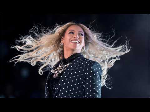 VIDEO : Is Beyonce Planning A Collaboration With Elton John?