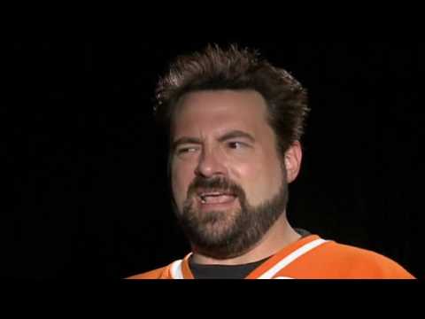 VIDEO : Kevin Smith Approves Of Infinity War Trailer