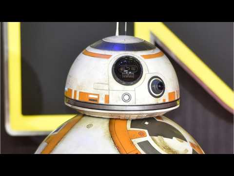 VIDEO : 'Last Jedi' To Feature Ultimate BB-8 Showdown