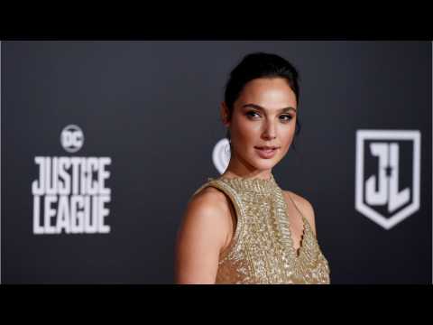 VIDEO : Where To Check Out Justice League Concept Art