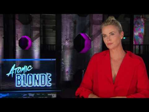 VIDEO : Critics Loved Atomic Blonde