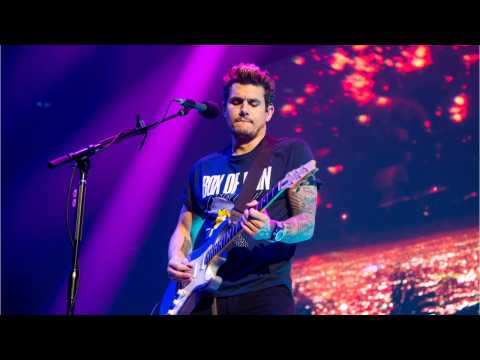 VIDEO : Tour Date Postponed After John Mayer Undergoes Surgery