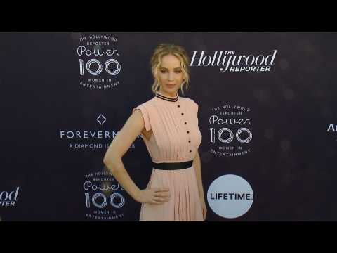 VIDEO : Jennifer Lawrence and Angelina Jolie call on women to rally against abuse