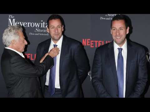 VIDEO : Adam Sandler Actually Wore a Suit on the Red Carpet