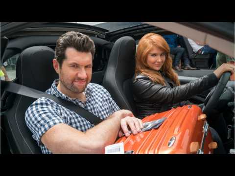 VIDEO : ?Difficult People? Canceled by Hulu After 3 Seasons