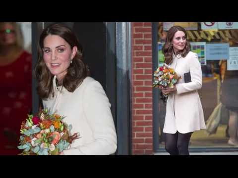 VIDEO : The Duchess of Cambridge Masters the Maternity Look