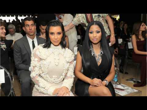 VIDEO : Kim Kardashian Likes Nicki Minaj's #BreakTheInternet Pic