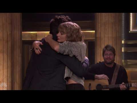 VIDEO : Taylor Swift's Leaves Jimmy Fallon In Tears