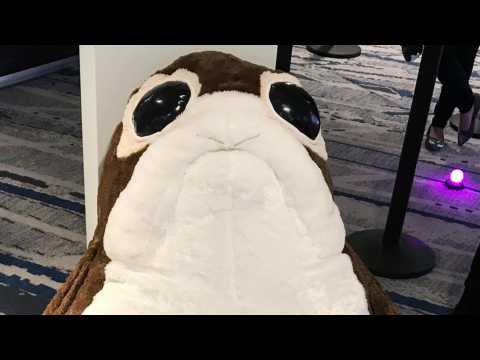 VIDEO : How ?The Last Jedi? Rejects 'The Force Awakens'