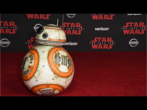 VIDEO : Star Wars: The Last Jedi Has Strong Box Office Opening