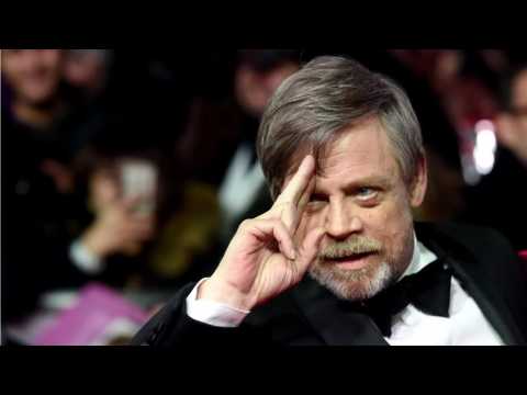 VIDEO : Star Wars Star Mark Hamill Tells FCC Chairman What He Really Thinks Of Him