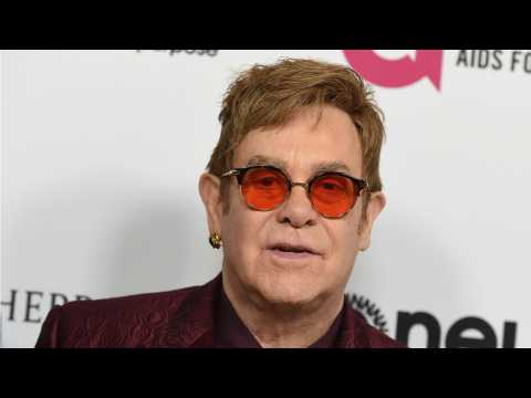 VIDEO : Elton John To Be Honored With New York Concert