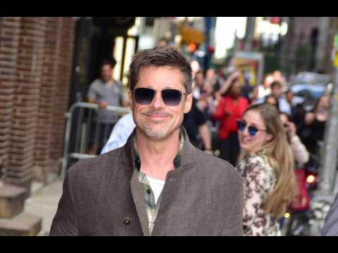 VIDEO : Brad Pitt 'plus heureux' depuis sa rupture