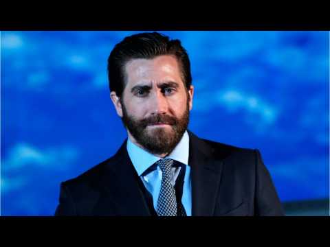 VIDEO : Jake Gyllenhaal Talks Batman Rumors