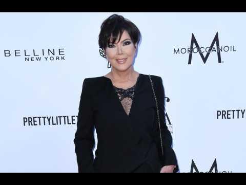 VIDEO : Kris Jenner confirms Khloe Kardashian gave birth