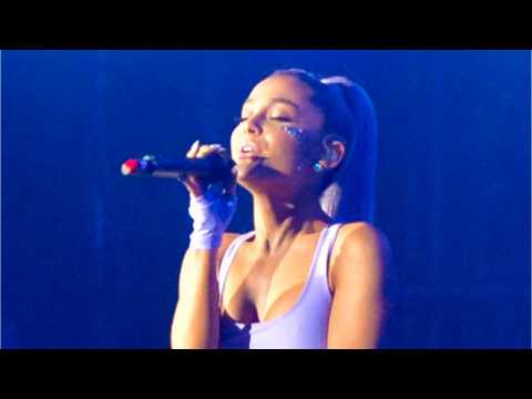VIDEO : Ariana Grande Performs 'No Tears Left To Cry' At Coachella