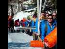 Migrants dans les Alpes: des membres de Génération identitaire bloquent le col de l'Echelle