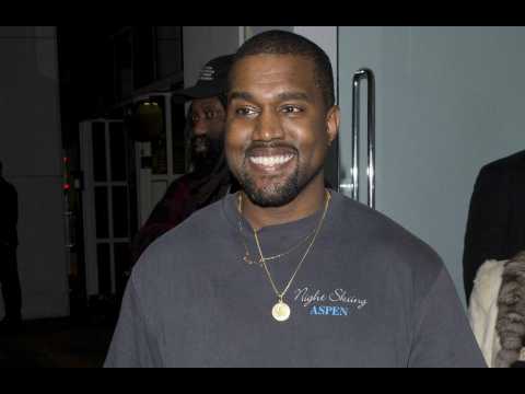 VIDEO : Kanye West produit cinq albums dont une collaboration avec Nas