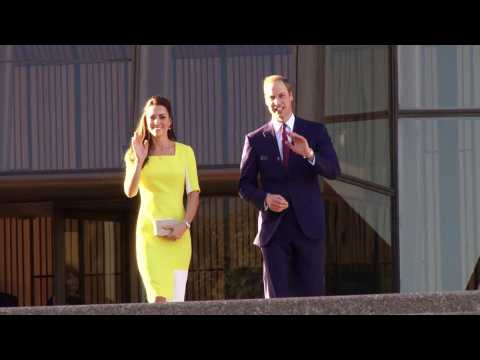 VIDEO : Duchess of Cambridge admitted to hospital during early stages of labour