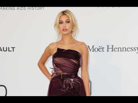 VIDEO : Hailey Baldwin 'would die' without her lip balm