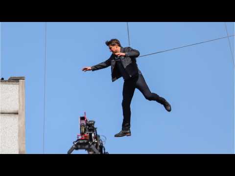 VIDEO : Tom Cruise Is Doing Impossible Stunts In Mission: Impossible 6