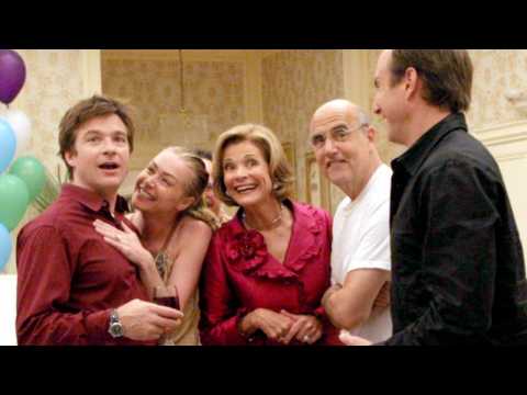 VIDEO : ?Arrested Development? Season 5 Gets Premiere Date From Netflix, Bluths Return in First Trai