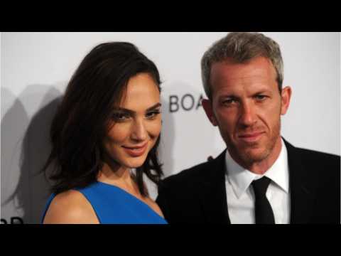 VIDEO : Fun Facts About Gal Gadot?s Marriage