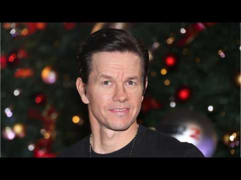 VIDEO : Mark Wahlberg Lends His Support For Equal Pay