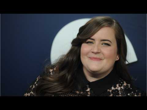VIDEO : SNL?s Aidy Bryant Is Now Married